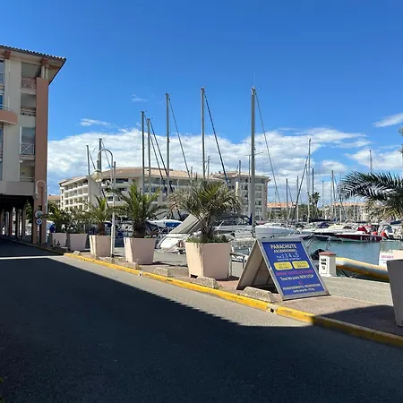 Appartement Escale Port Vue Esterel Fréjus