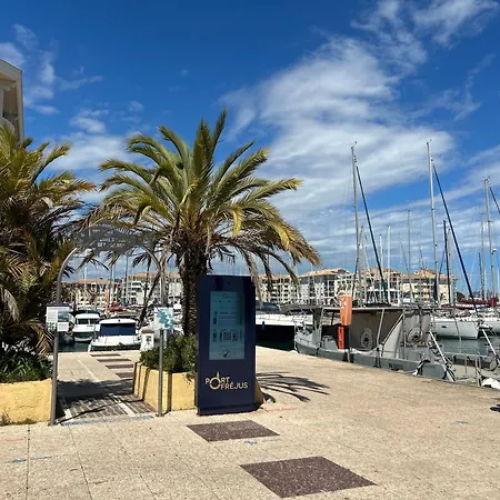Escale Port Vue Esterel *